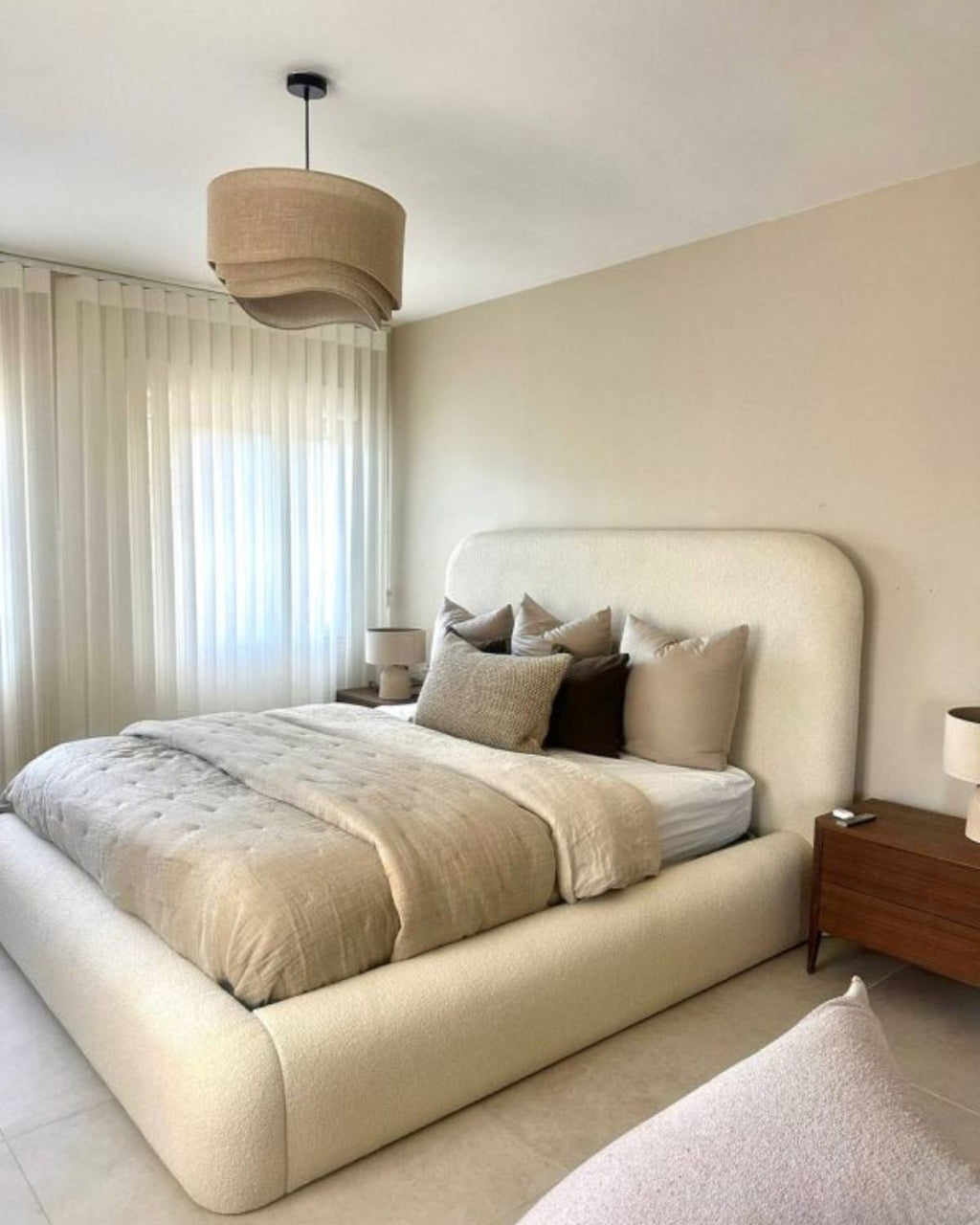 CATANIA | Lit - BOHEME