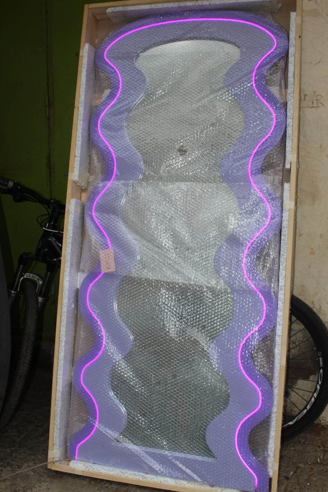 NAIROBI | Miroir Néon Tendance - BOHEME